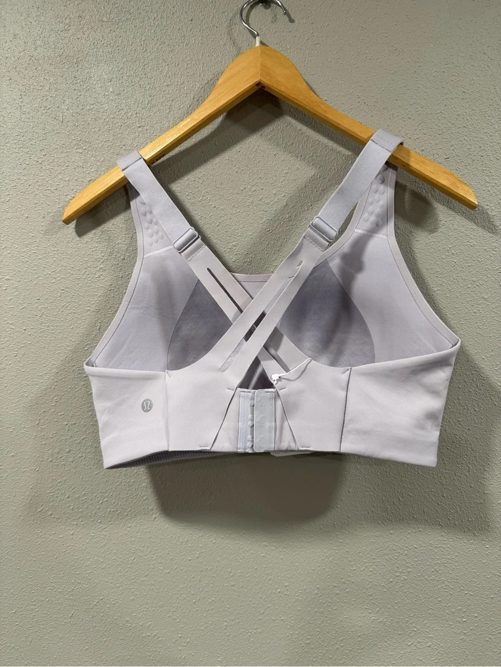 NWT Lululemon AirSupport Bra *High Support Faint Lavender / Peri Purple - Picture 6 of 8